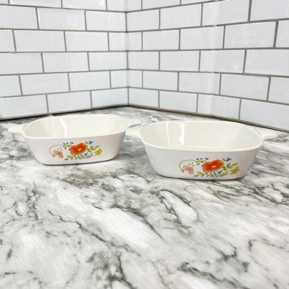 VTG Corning Ware Wildflower F-41-B 1 3/4 cup Petite Baker Pan. Set of 2